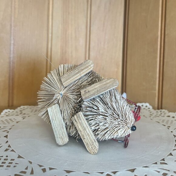 Rustic Woodland Animal Anthropomorphic Ornaments Santa Hat Glasses Fox Mouse - Picture 5 of 13